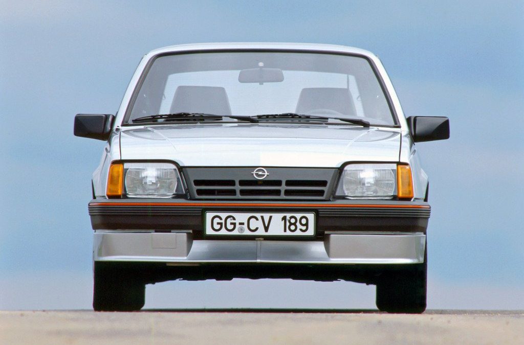 Opel Ascona 37 éve katalizátorral